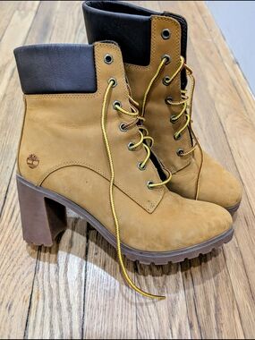 Timberland Women's Wheat Nubuck Lace-Up Heeled Boots
